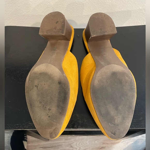 Women’s slip on heels size 7 - Picture 3 of 5